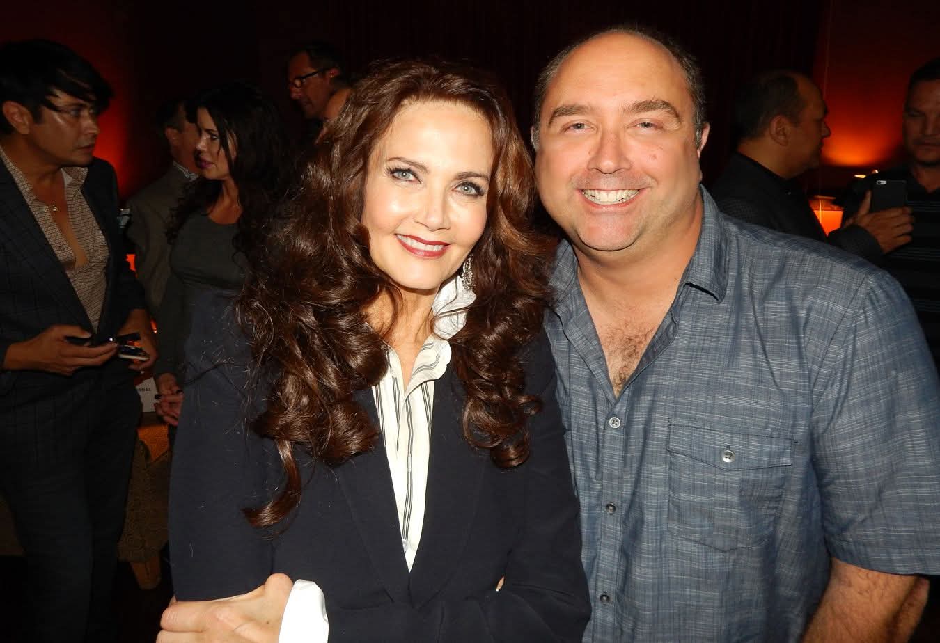 Talking Wonder Woman, Charlie's Angels, Betty White And More With Author Mike Pingel - Skewed 'n Reviewed